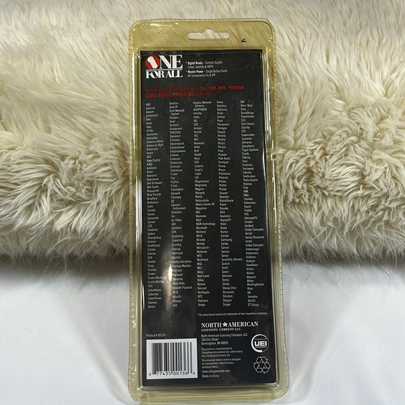 New In Package! Louisville Cardinals Universal Remote. - Picture 2 of 2